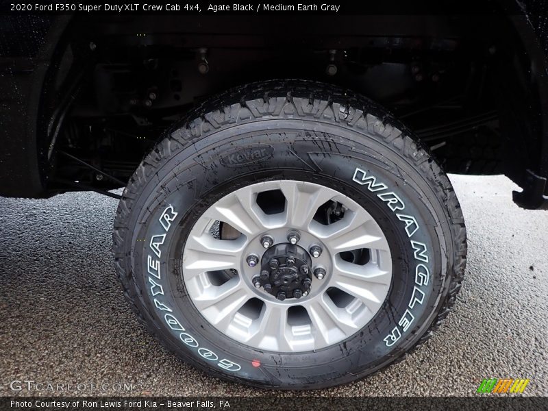  2020 F350 Super Duty XLT Crew Cab 4x4 Wheel