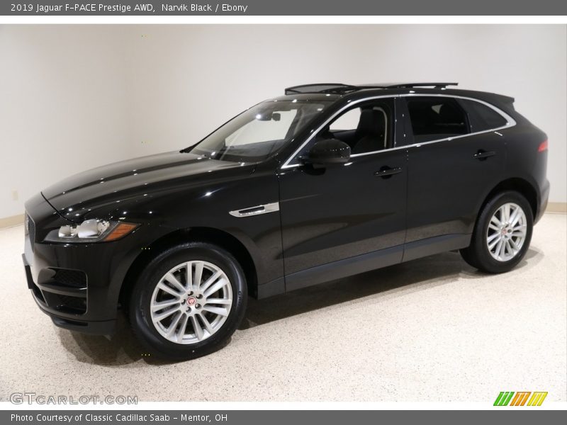 Narvik Black / Ebony 2019 Jaguar F-PACE Prestige AWD