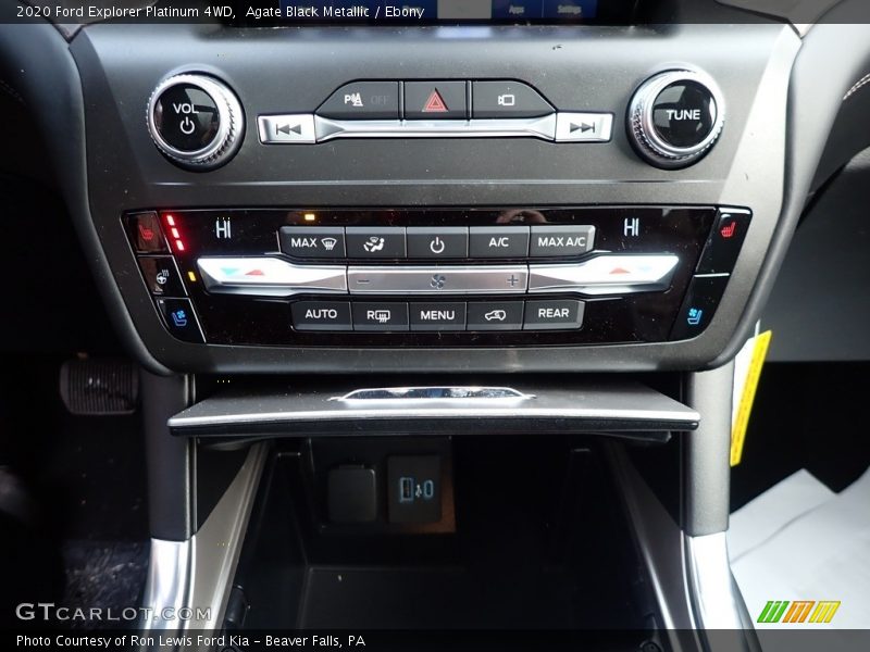Agate Black Metallic / Ebony 2020 Ford Explorer Platinum 4WD