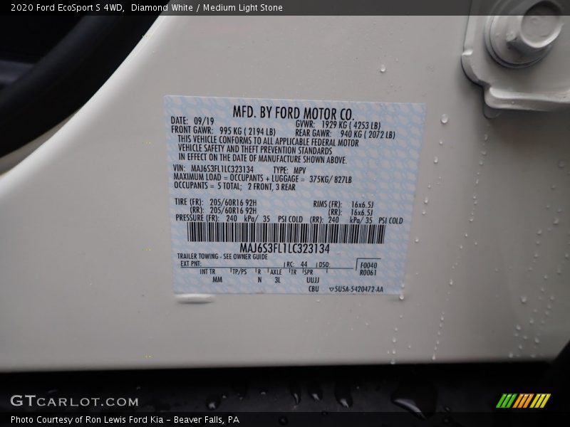 Diamond White / Medium Light Stone 2020 Ford EcoSport S 4WD