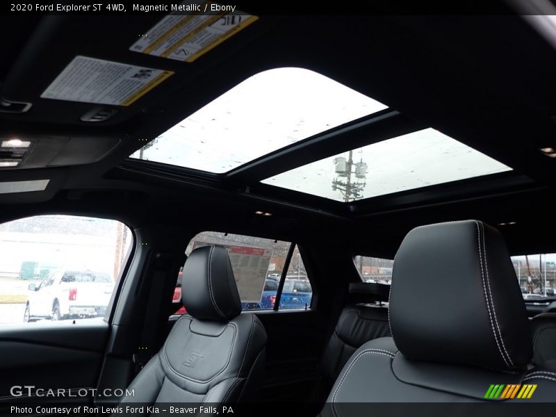 Sunroof of 2020 Explorer ST 4WD