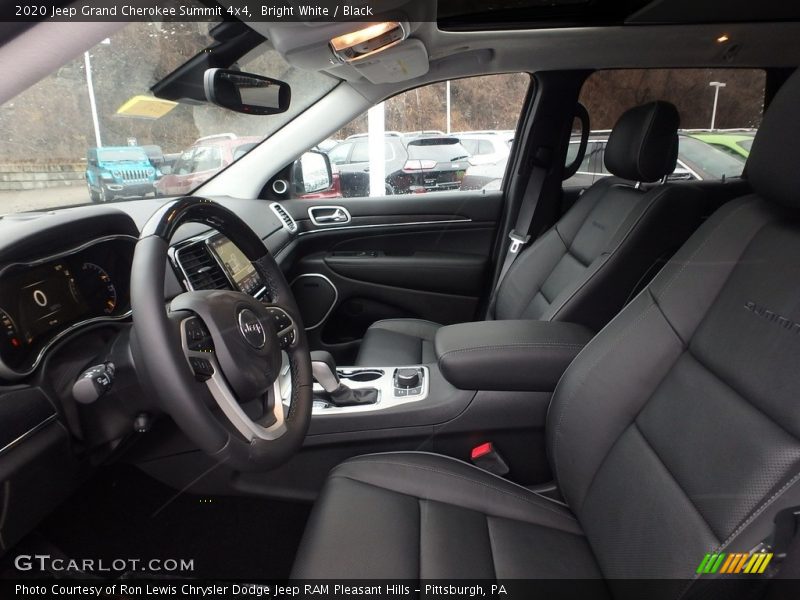 Front Seat of 2020 Grand Cherokee Summit 4x4