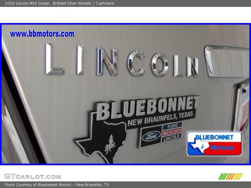 Brilliant Silver Metallic / Cashmere 2009 Lincoln MKS Sedan