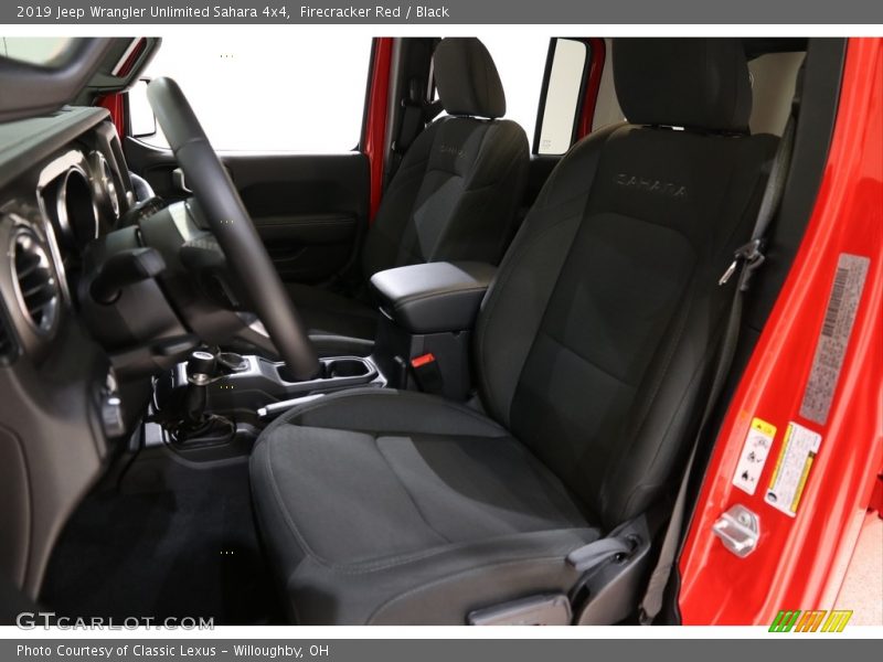 Firecracker Red / Black 2019 Jeep Wrangler Unlimited Sahara 4x4