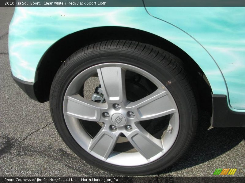Clear White / Red/Black Sport Cloth 2010 Kia Soul Sport