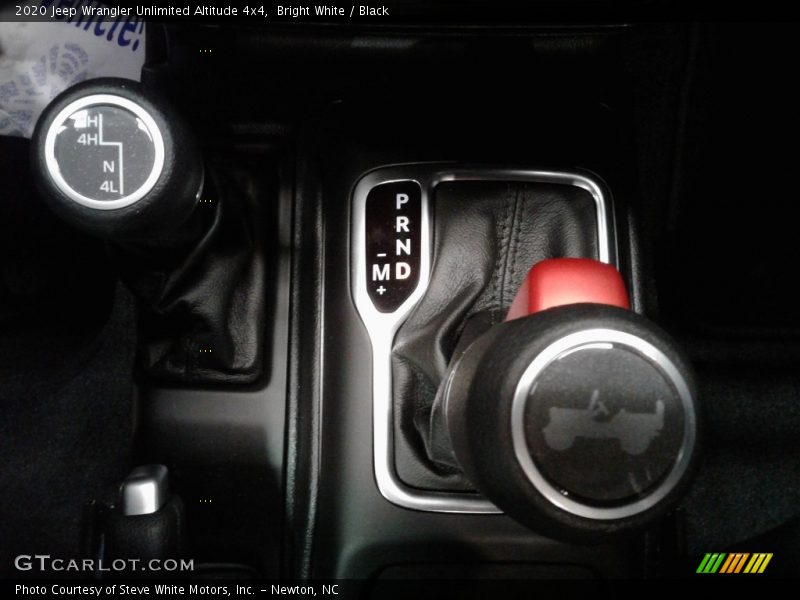 Bright White / Black 2020 Jeep Wrangler Unlimited Altitude 4x4