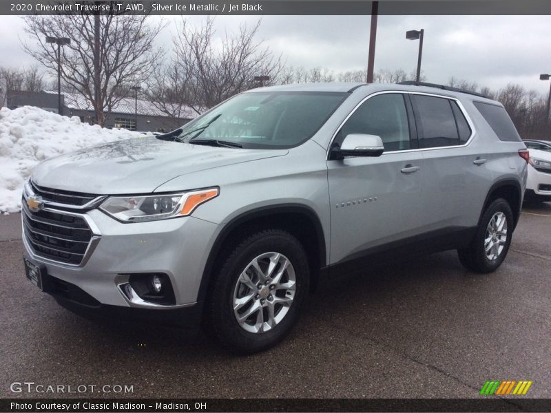 Silver Ice Metallic / Jet Black 2020 Chevrolet Traverse LT AWD