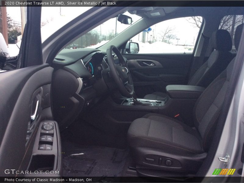 Silver Ice Metallic / Jet Black 2020 Chevrolet Traverse LT AWD