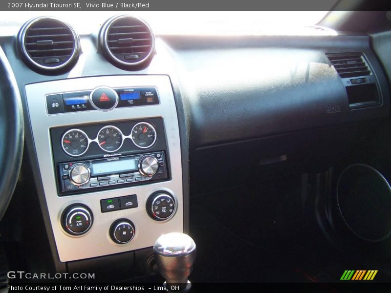 Vivid Blue / Black/Red 2007 Hyundai Tiburon SE