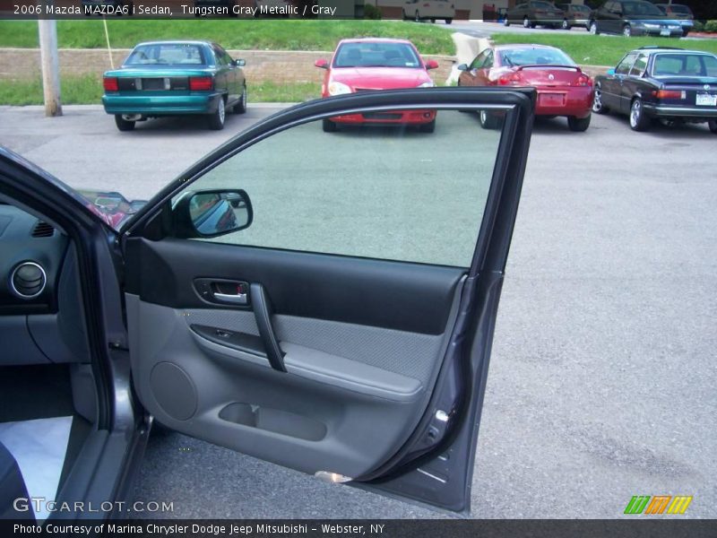 Tungsten Gray Metallic / Gray 2006 Mazda MAZDA6 i Sedan