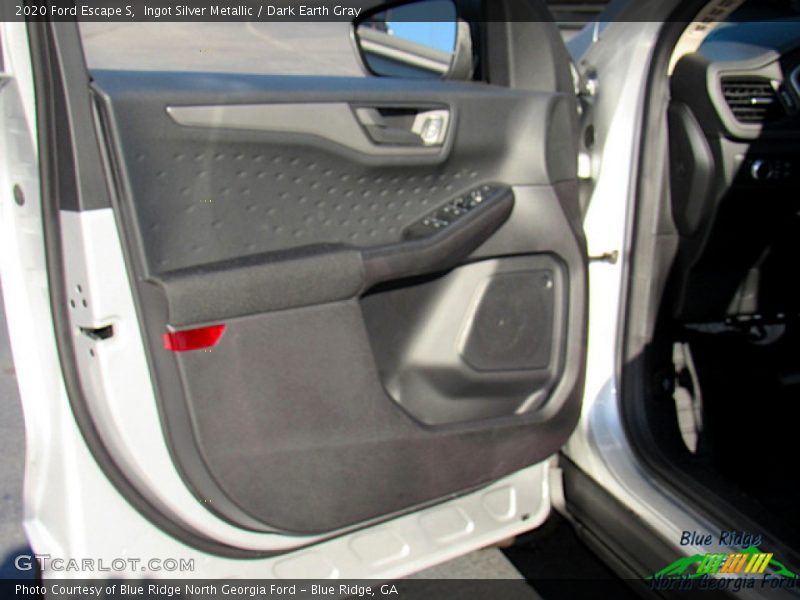 Ingot Silver Metallic / Dark Earth Gray 2020 Ford Escape S