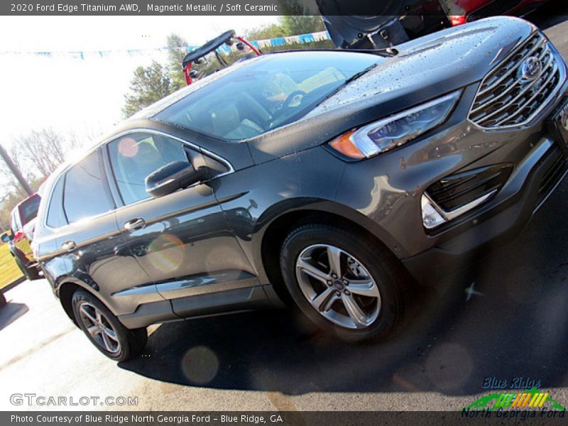 Magnetic Metallic / Soft Ceramic 2020 Ford Edge Titanium AWD