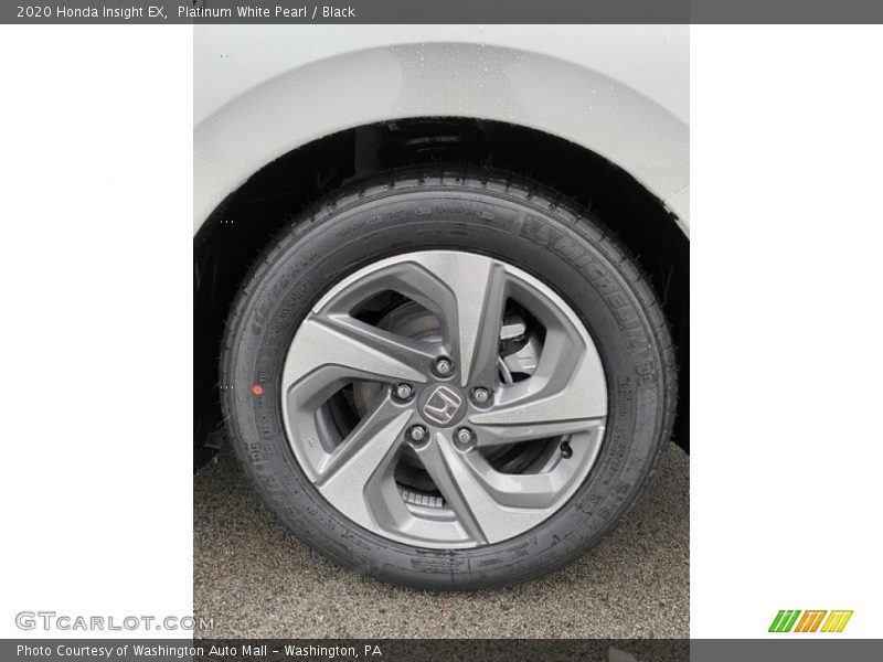 Platinum White Pearl / Black 2020 Honda Insight EX