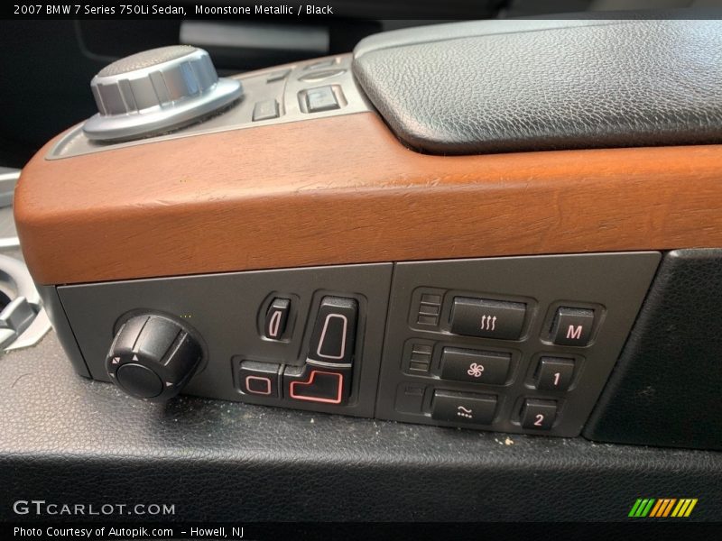 Moonstone Metallic / Black 2007 BMW 7 Series 750Li Sedan