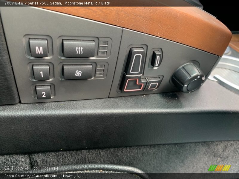 Moonstone Metallic / Black 2007 BMW 7 Series 750Li Sedan