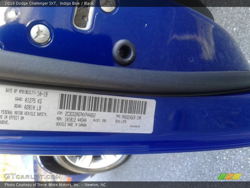 Indigo Blue / Black 2019 Dodge Challenger SXT