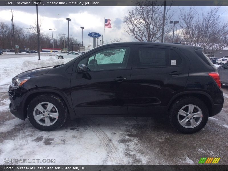 Mosaic Black Metallic / Jet Black 2020 Chevrolet Trax LS