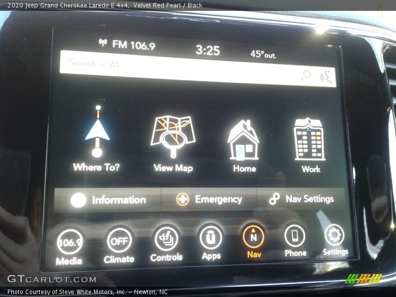 Velvet Red Pearl / Black 2020 Jeep Grand Cherokee Laredo E 4x4