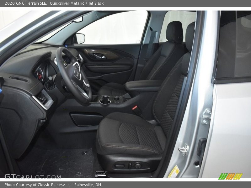 Quicksilver Metallic / Jet Black 2020 GMC Terrain SLE