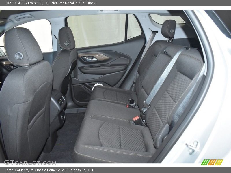 Quicksilver Metallic / Jet Black 2020 GMC Terrain SLE