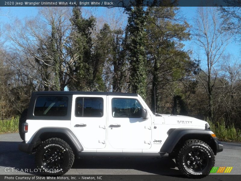 Bright White / Black 2020 Jeep Wrangler Unlimited Willys 4x4