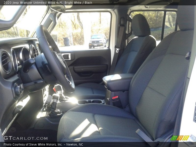 Bright White / Black 2020 Jeep Wrangler Unlimited Willys 4x4
