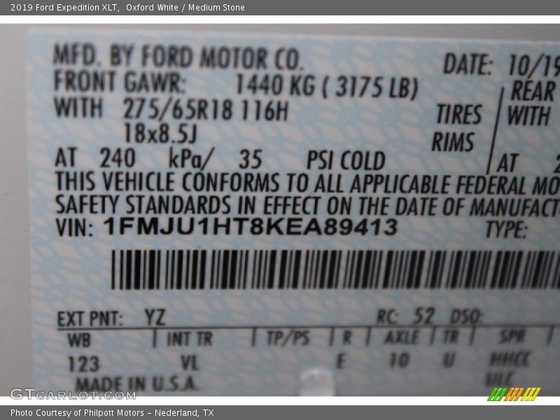 Oxford White / Medium Stone 2019 Ford Expedition XLT
