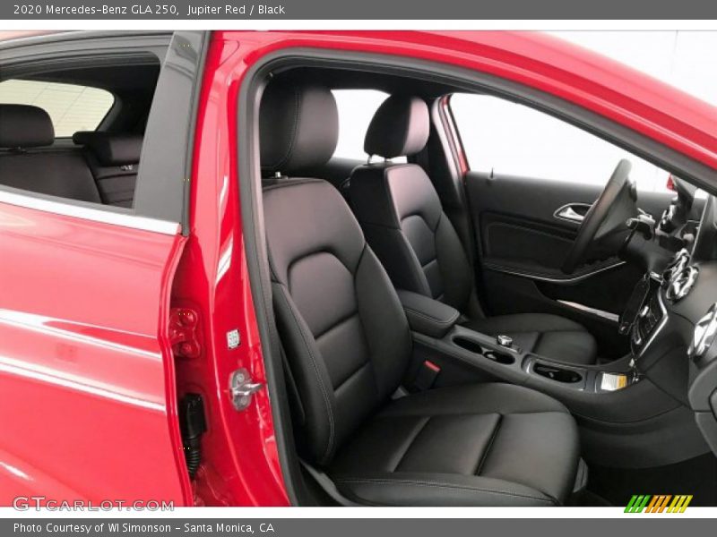 Jupiter Red / Black 2020 Mercedes-Benz GLA 250