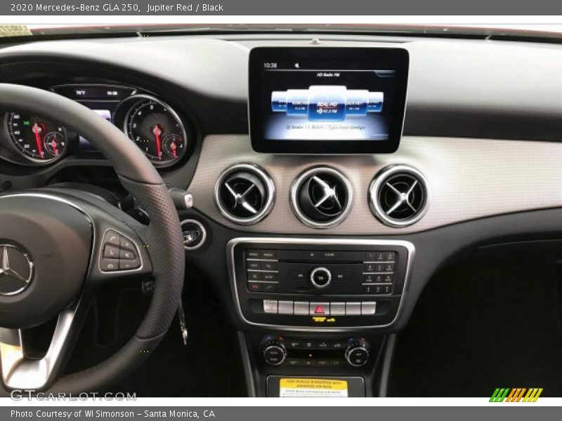 Jupiter Red / Black 2020 Mercedes-Benz GLA 250