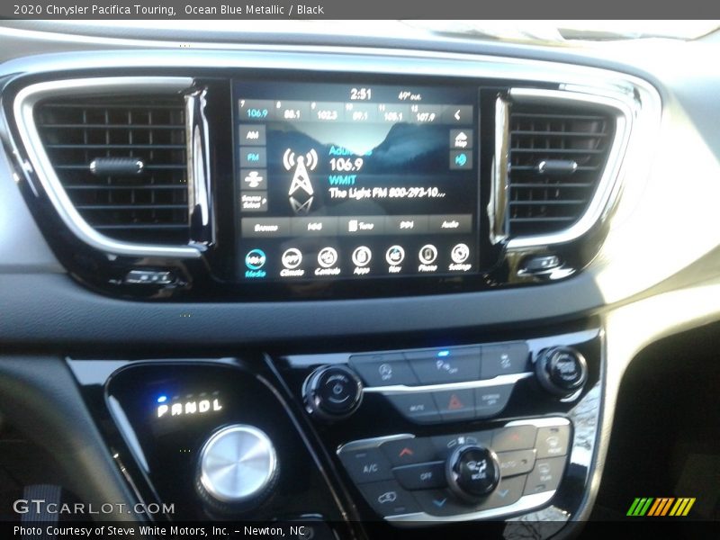 Ocean Blue Metallic / Black 2020 Chrysler Pacifica Touring