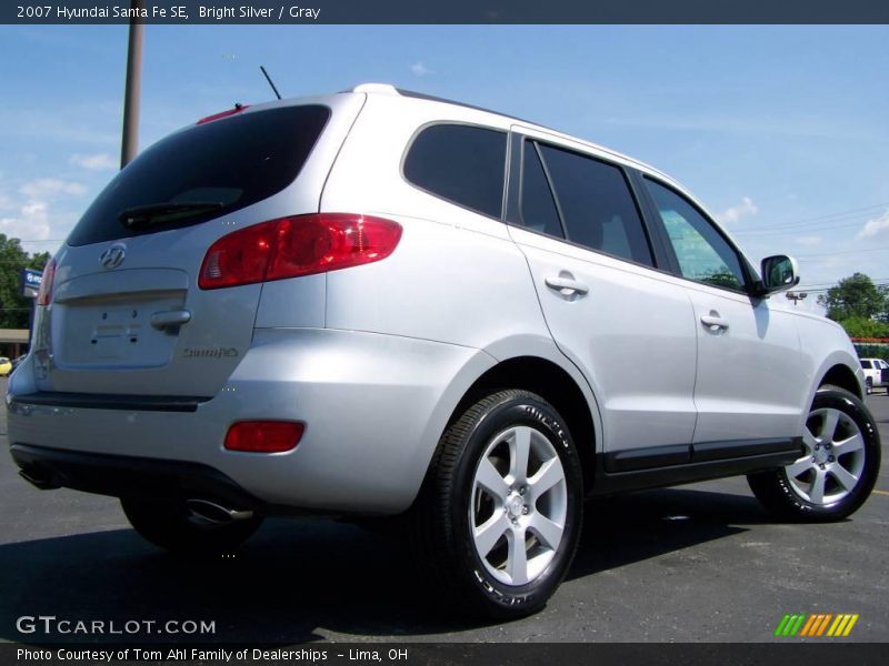 Bright Silver / Gray 2007 Hyundai Santa Fe SE