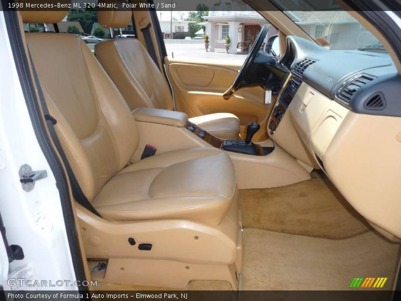 Polar White / Sand 1998 Mercedes-Benz ML 320 4Matic