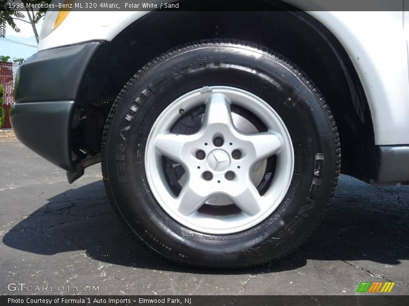 Polar White / Sand 1998 Mercedes-Benz ML 320 4Matic