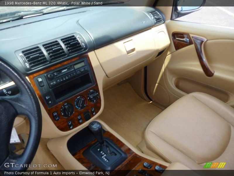 Polar White / Sand 1998 Mercedes-Benz ML 320 4Matic