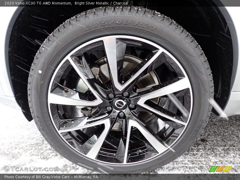 Bright Silver Metallic / Charcoal 2020 Volvo XC90 T6 AWD Momentum