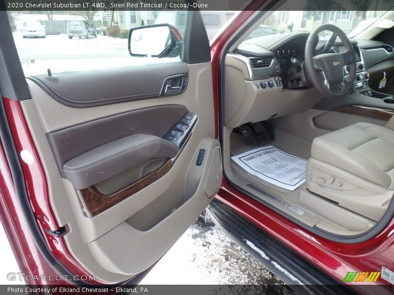 Siren Red Tintcoat / Cocoa/­Dune 2020 Chevrolet Suburban LT 4WD