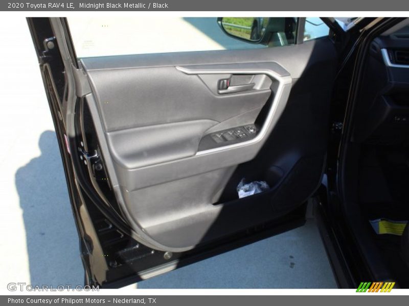 Midnight Black Metallic / Black 2020 Toyota RAV4 LE
