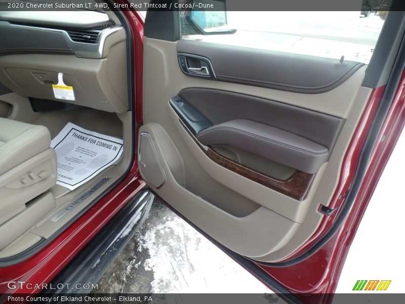 Siren Red Tintcoat / Cocoa/­Dune 2020 Chevrolet Suburban LT 4WD