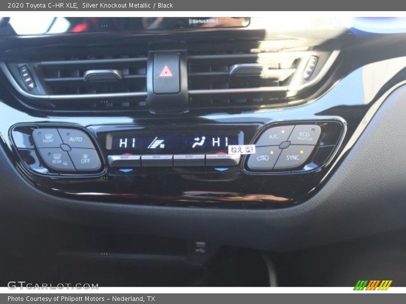Silver Knockout Metallic / Black 2020 Toyota C-HR XLE