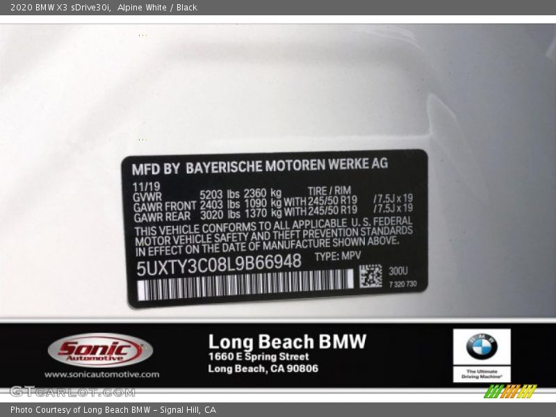 Alpine White / Black 2020 BMW X3 sDrive30i