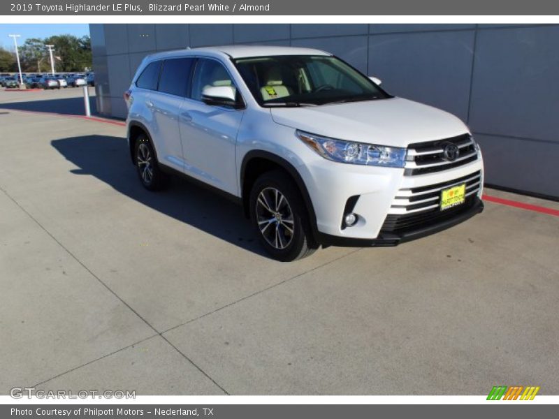 Blizzard Pearl White / Almond 2019 Toyota Highlander LE Plus