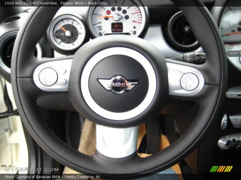 Pepper White / Black/Grey 2009 Mini Cooper Convertible