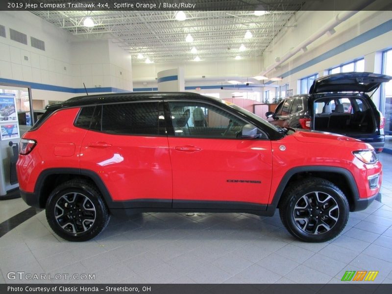 Spitfire Orange / Black/Ruby 2019 Jeep Compass Trailhawk 4x4