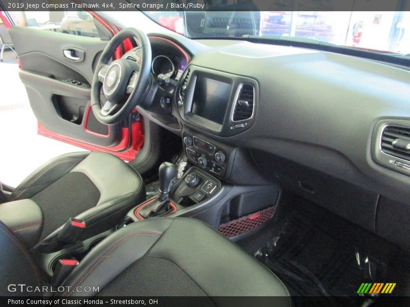 Spitfire Orange / Black/Ruby 2019 Jeep Compass Trailhawk 4x4