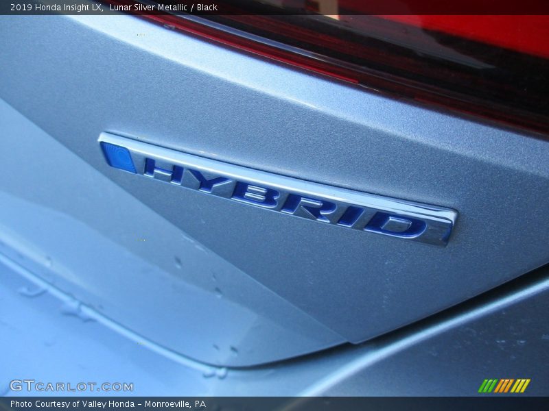 Lunar Silver Metallic / Black 2019 Honda Insight LX