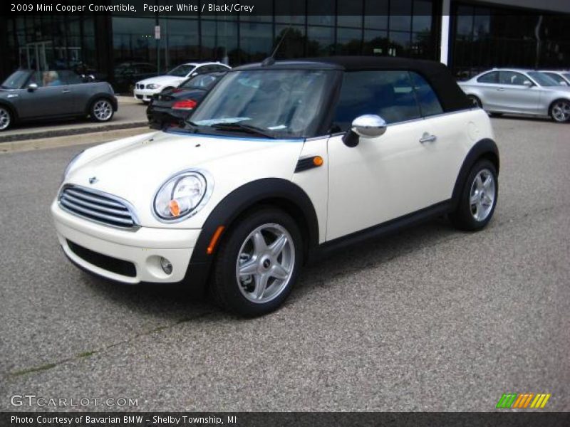 Pepper White / Black/Grey 2009 Mini Cooper Convertible