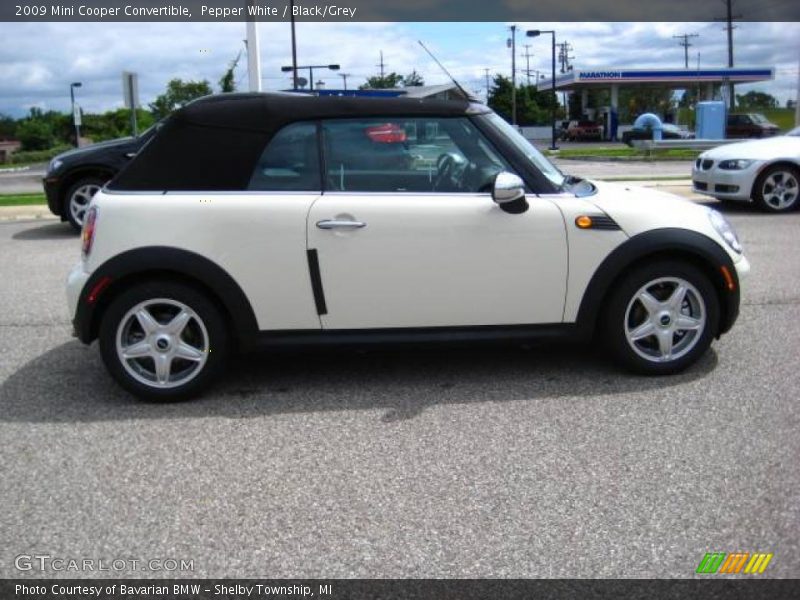 Pepper White / Black/Grey 2009 Mini Cooper Convertible