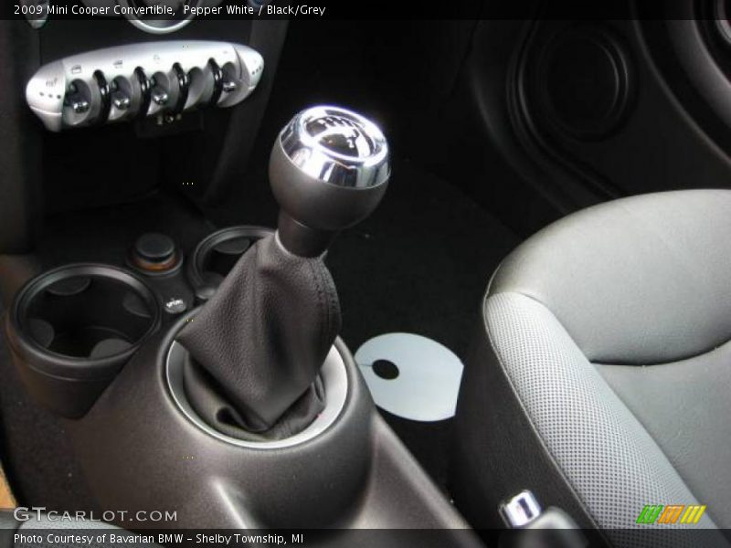 Pepper White / Black/Grey 2009 Mini Cooper Convertible