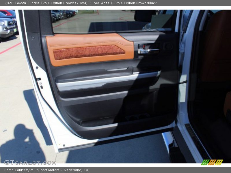 Super White / 1794 Edition Brown/Black 2020 Toyota Tundra 1794 Edition CrewMax 4x4