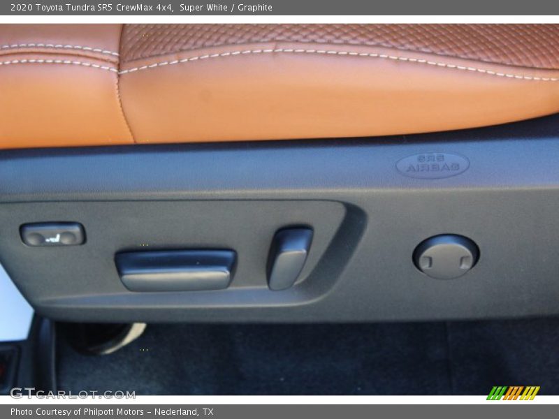 Super White / Graphite 2020 Toyota Tundra SR5 CrewMax 4x4